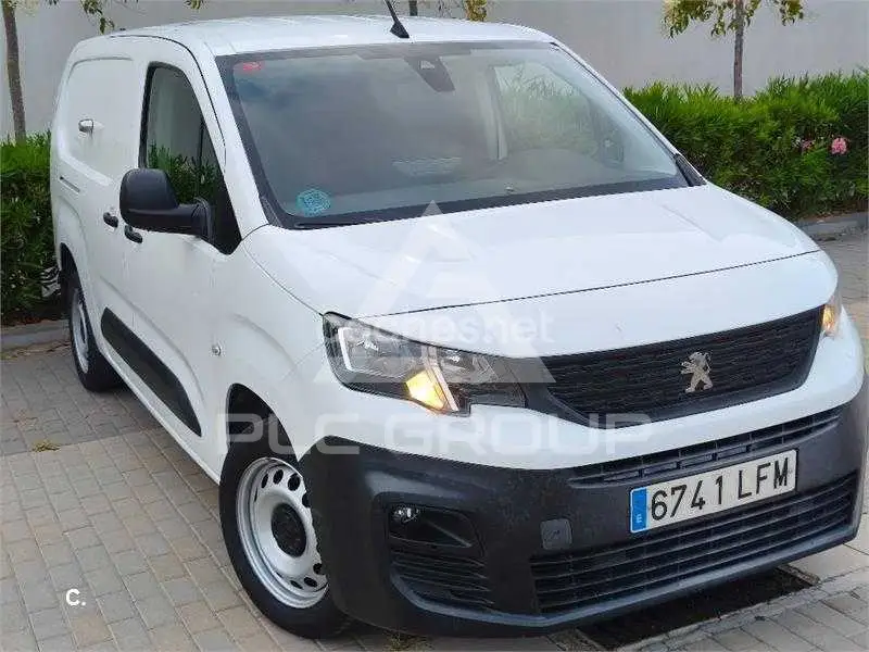 2021 Peugeot Partner