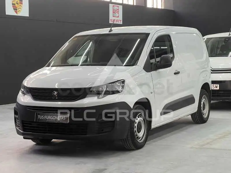 2021 Peugeot Partner