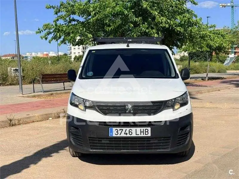 2021 Peugeot Partner