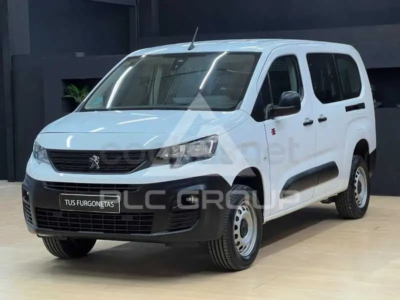 2021 Peugeot Partner
