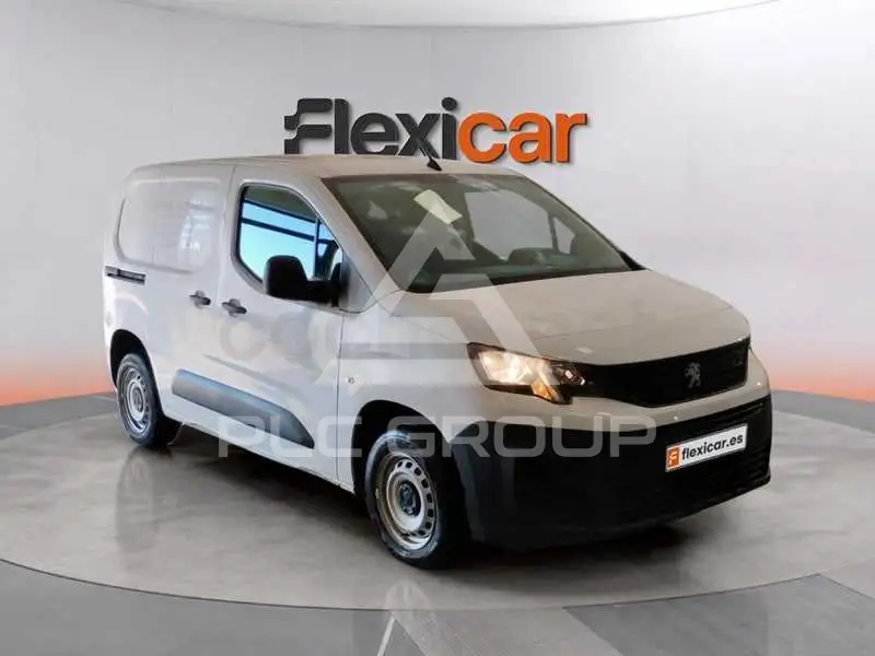 2021 Peugeot Partner