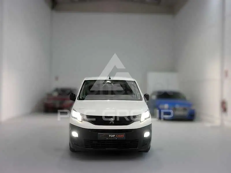 2021 Peugeot Partner