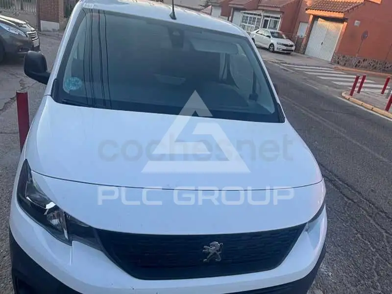 2021 Peugeot Partner