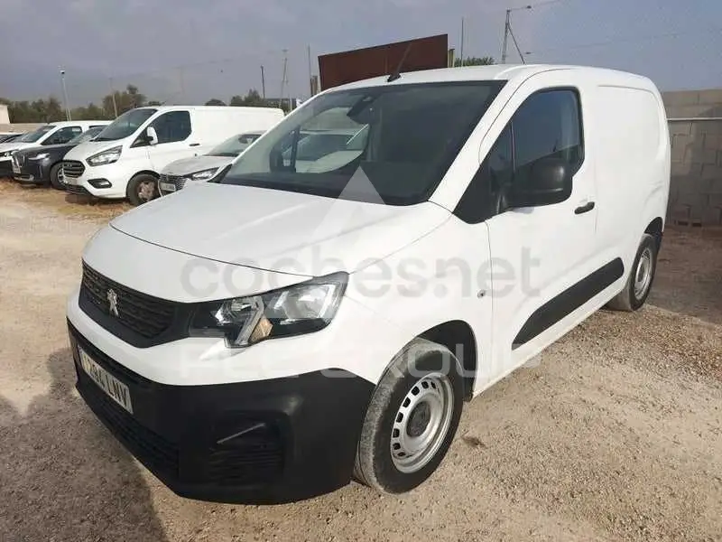 2021 Peugeot Partner