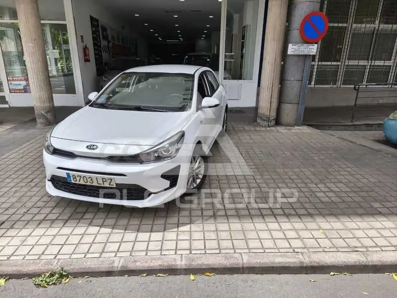 2021 KIA Rio
