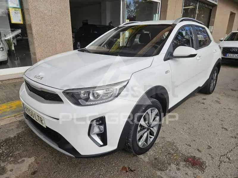 2021 KIA Stonic