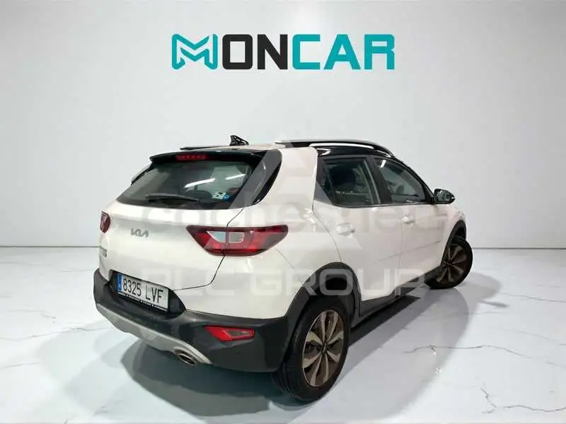 2021 KIA Stonic