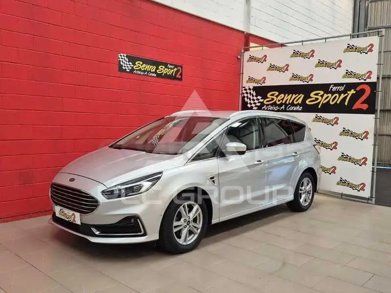 2021 Ford S-Max