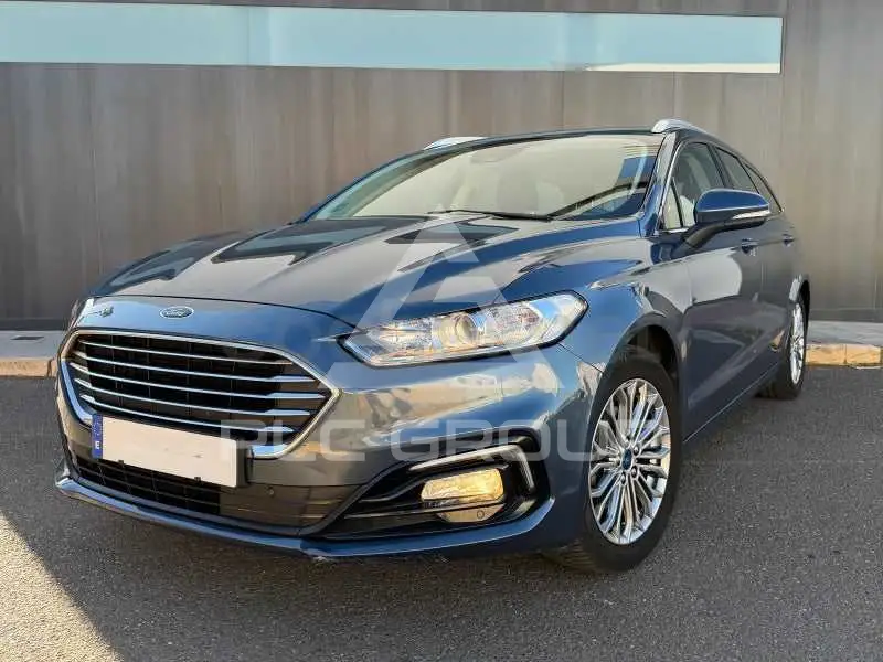 2021 Ford Mondeo
