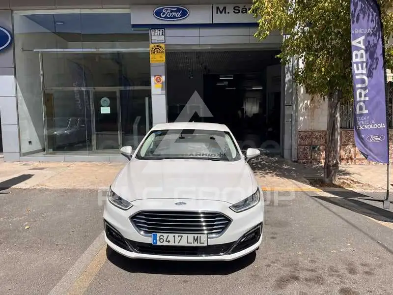 2021 Ford Mondeo