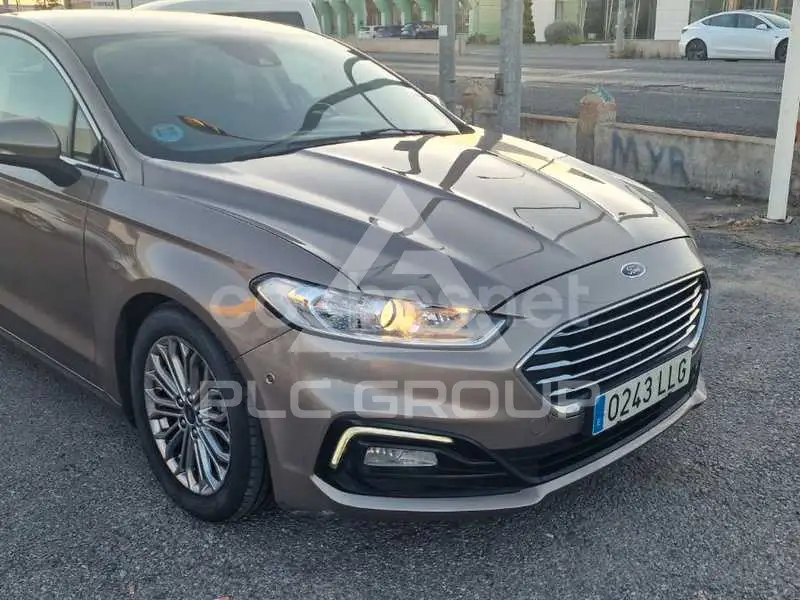 2021 Ford Mondeo