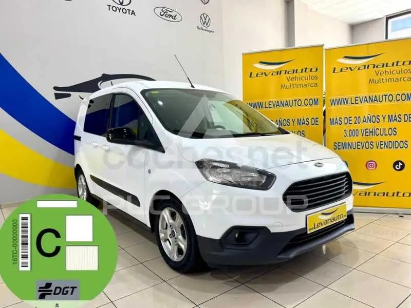 2021 Ford Tourneo