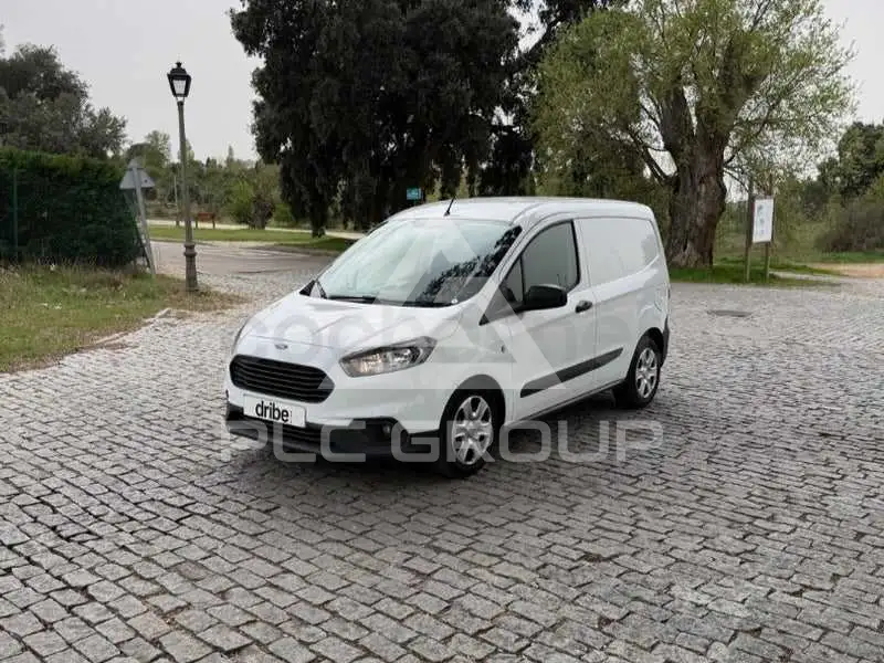 2021 Ford Tourneo