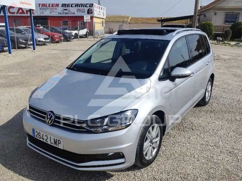 2021 Volkswagen Touran