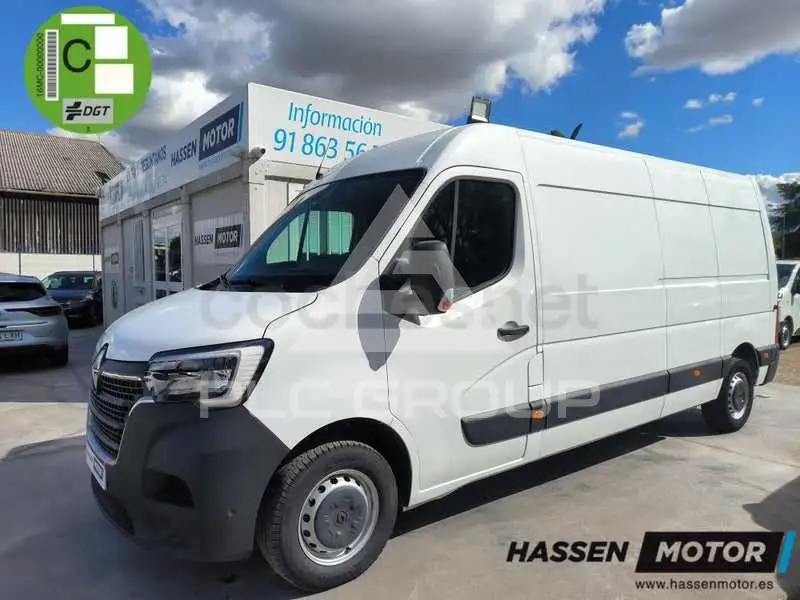 2021 Renault Master