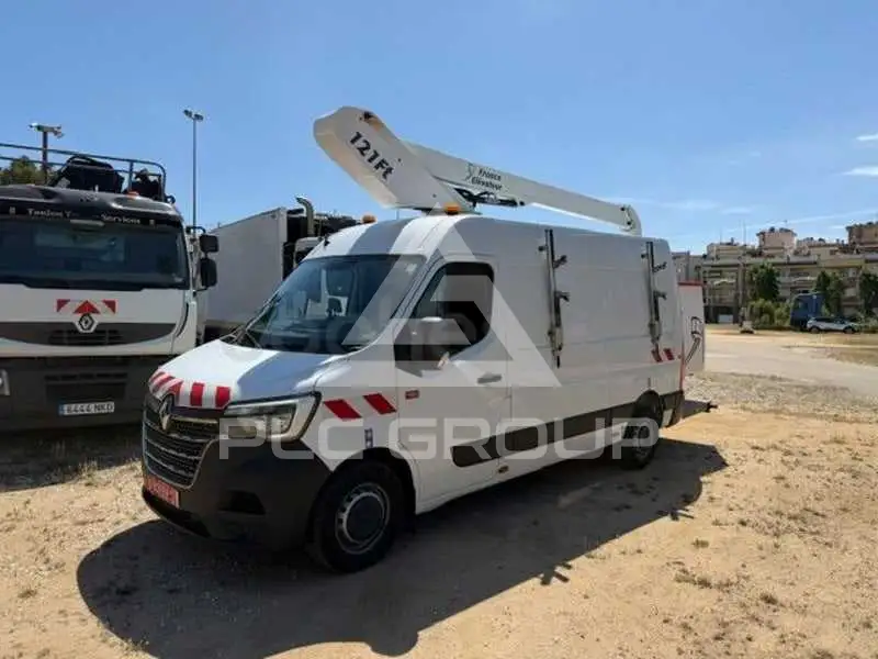 2021 Renault Master