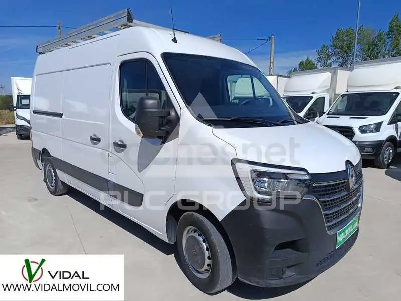 2021 Renault Master