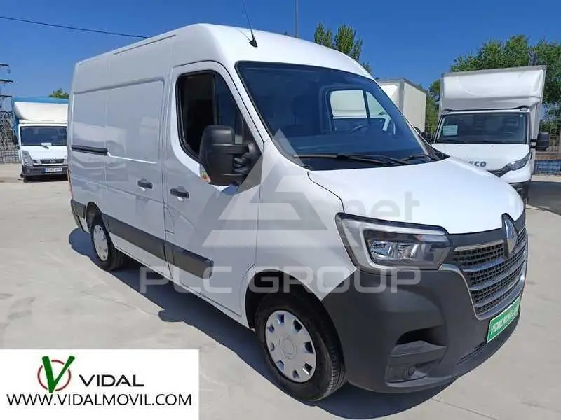2021 Renault Master
