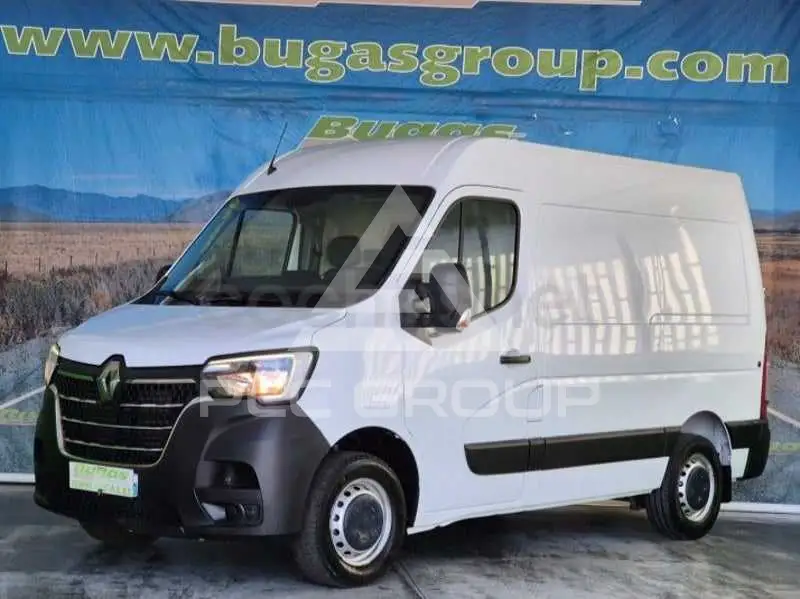 2021 Renault Master