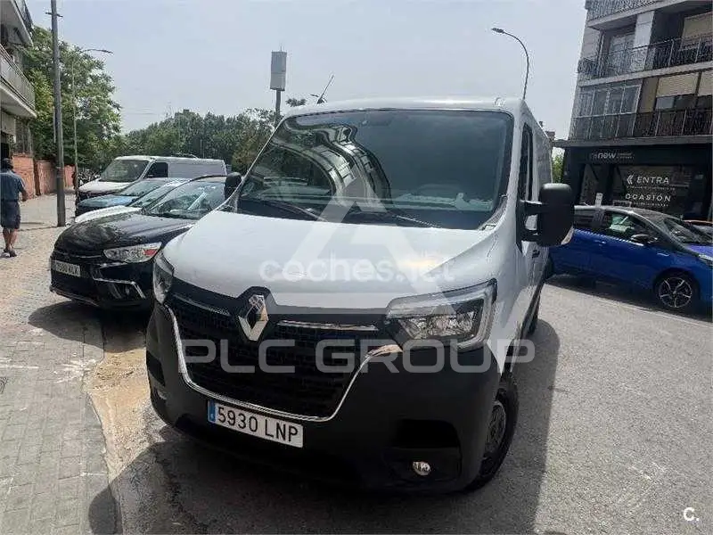 2021 Renault Master