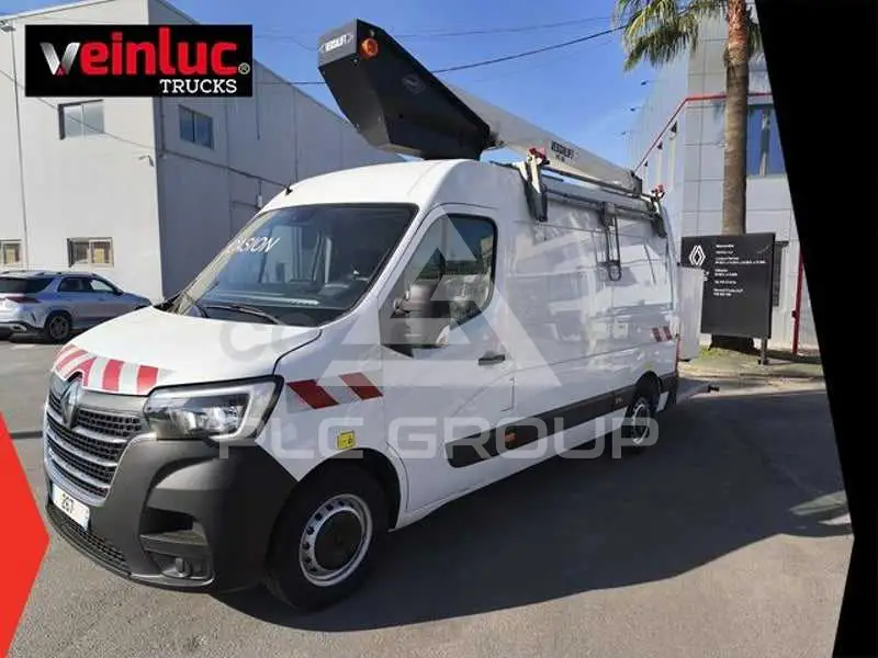 2021 Renault Master