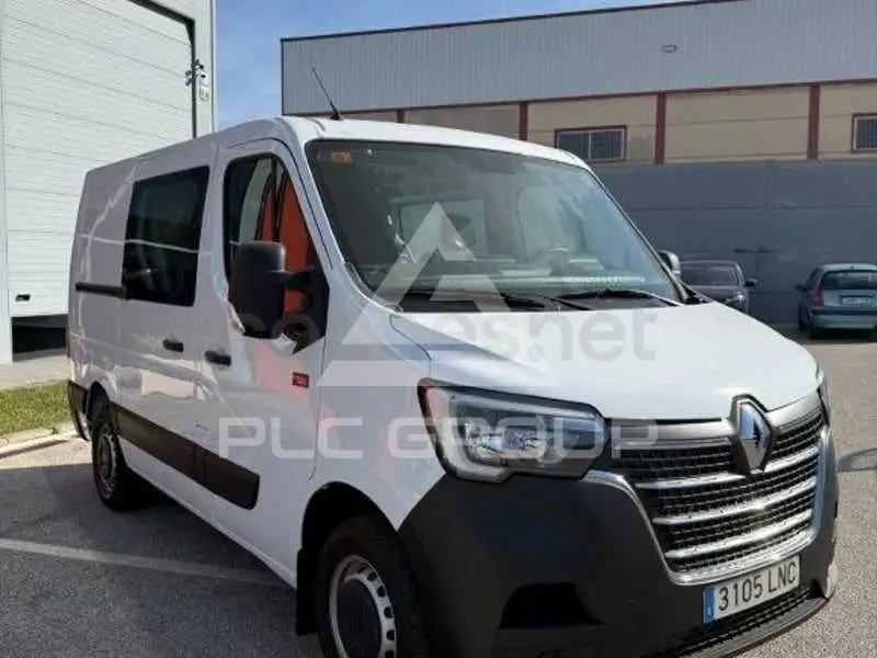 2021 Renault Master