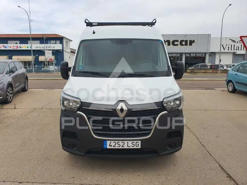 2021 Renault Master