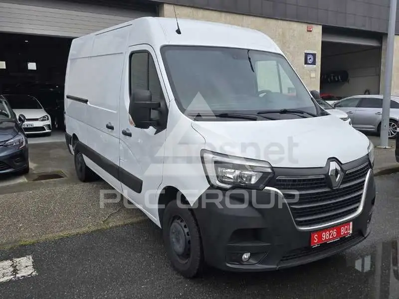 2021 Renault Master