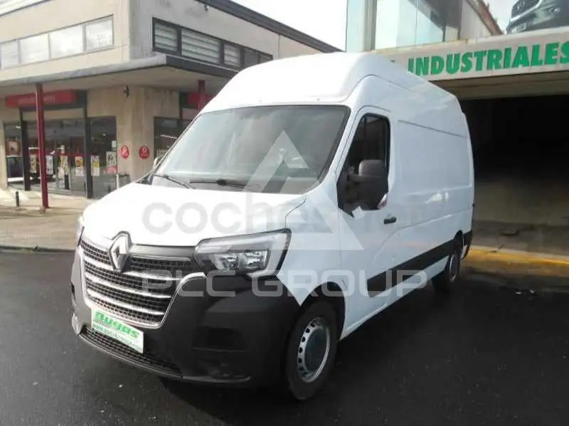 2021 Renault Master