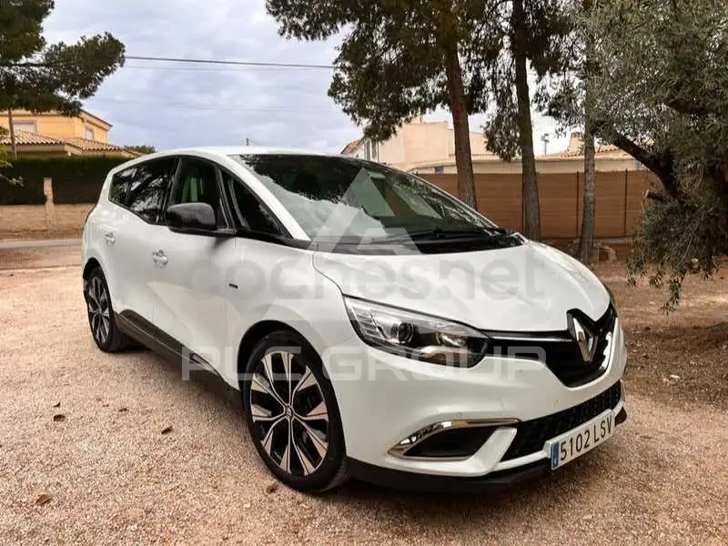 2021 Renault Grand Scenic