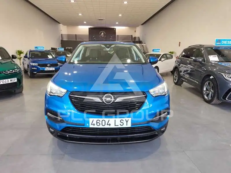2021 Opel GrandlandX