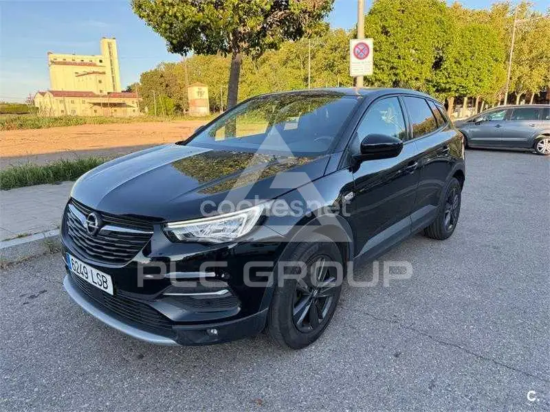 2021 Opel GrandlandX
