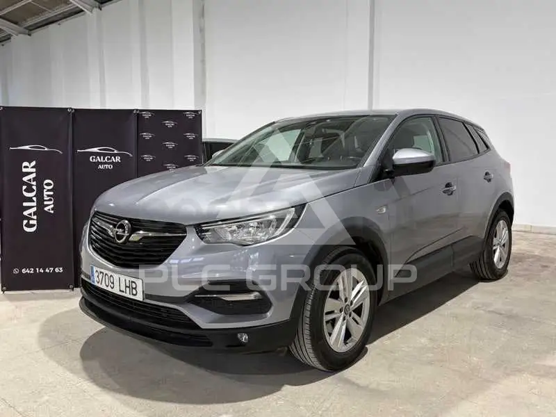 2021 Opel GrandlandX