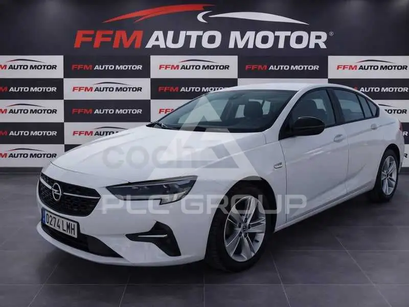 2021 Opel Insignia