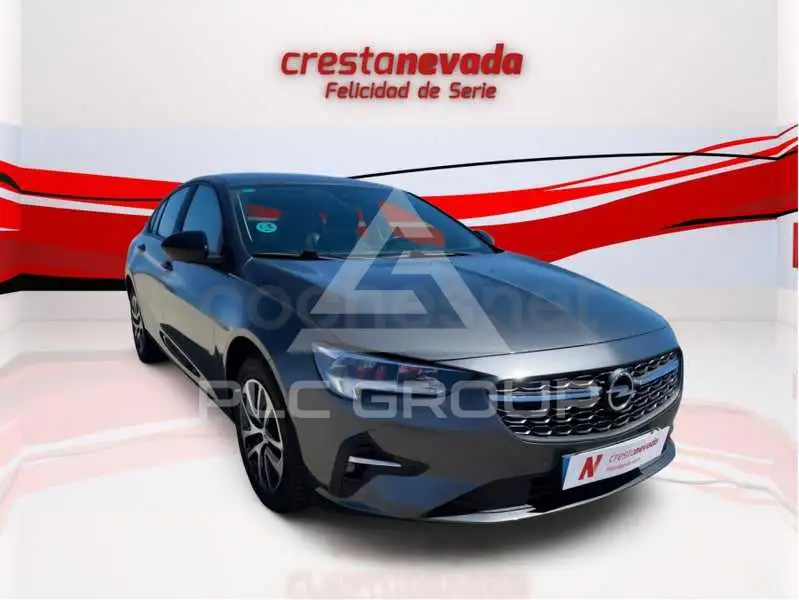 2021 Opel Insignia