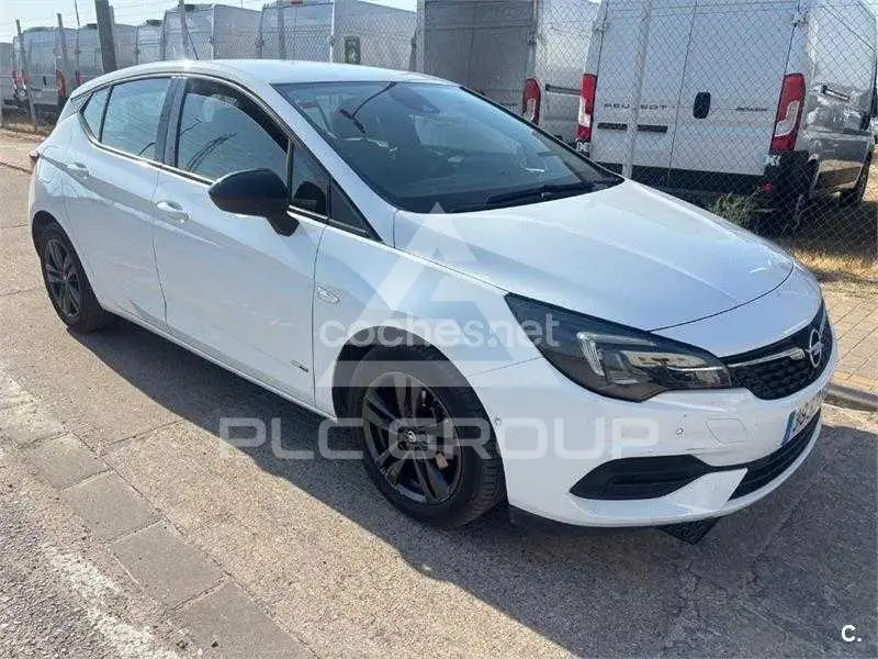 2021 Opel Astra