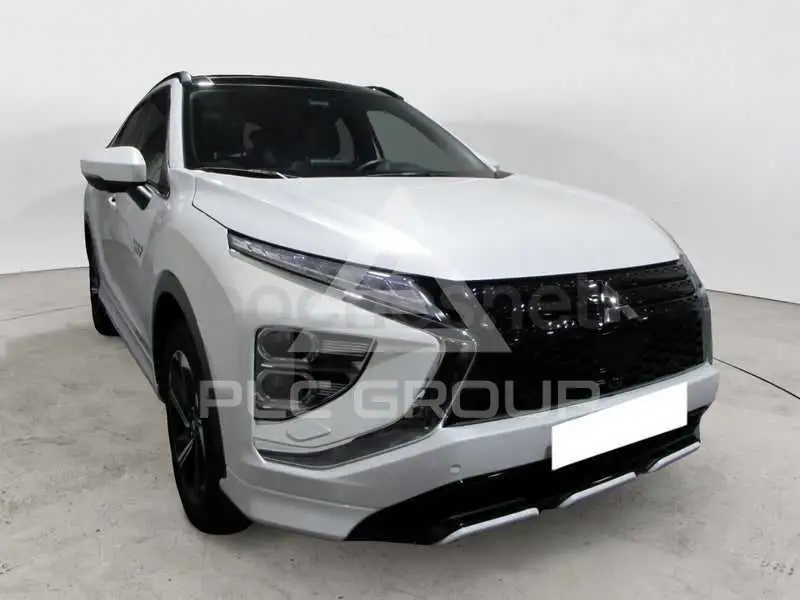2022 Mitsubishi ECLIPSE