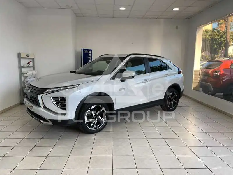 2022 Mitsubishi ECLIPSE