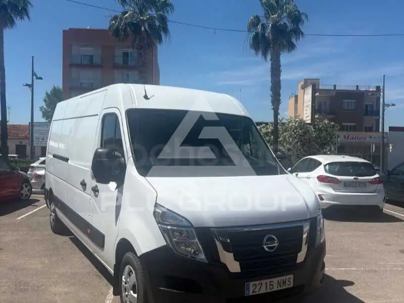 2022 Nissan Interstar