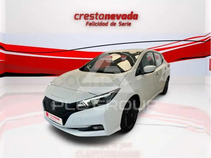 2022 Nissan LEAF