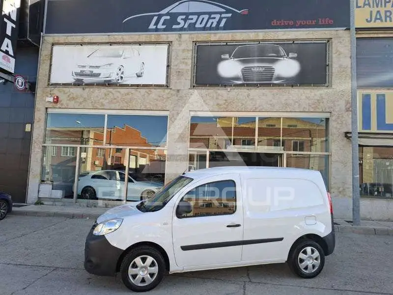 2022 Nissan NV 250