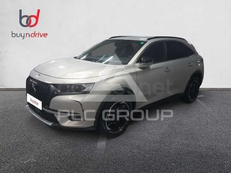 2022 DS DS7