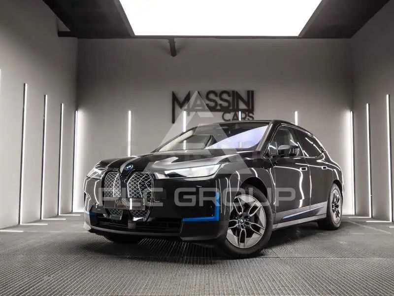 2022 BMW iX