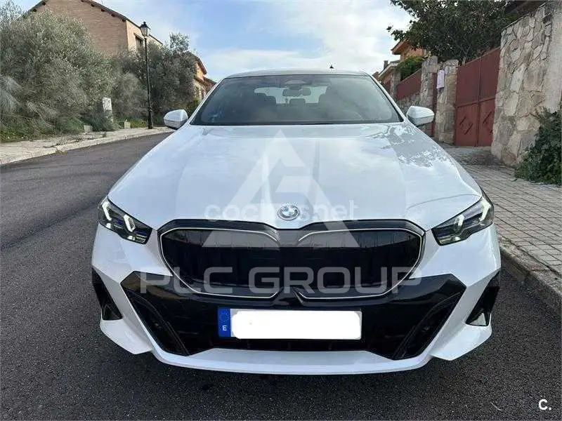 2022 BMW 5 series