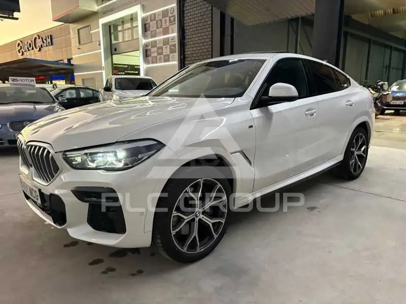 2022 BMW X6