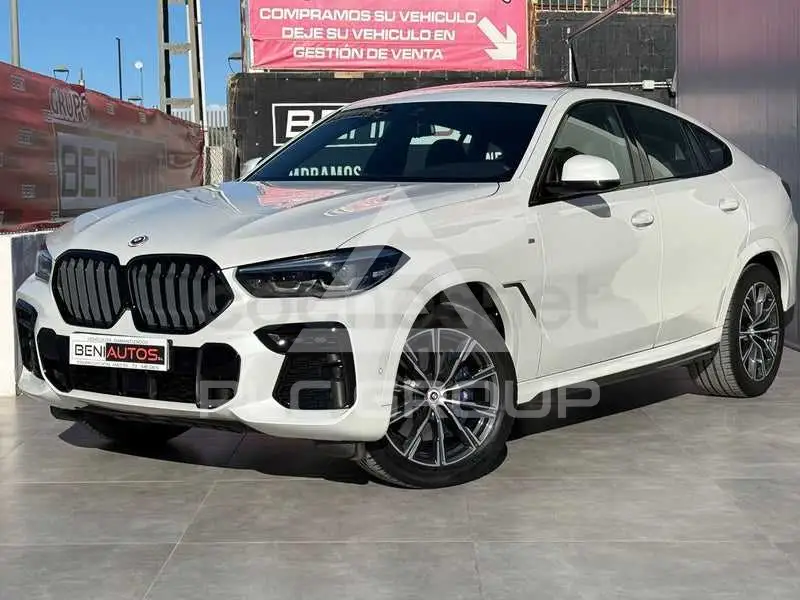 2022 BMW X6