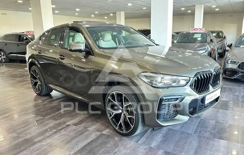 2022 BMW X6