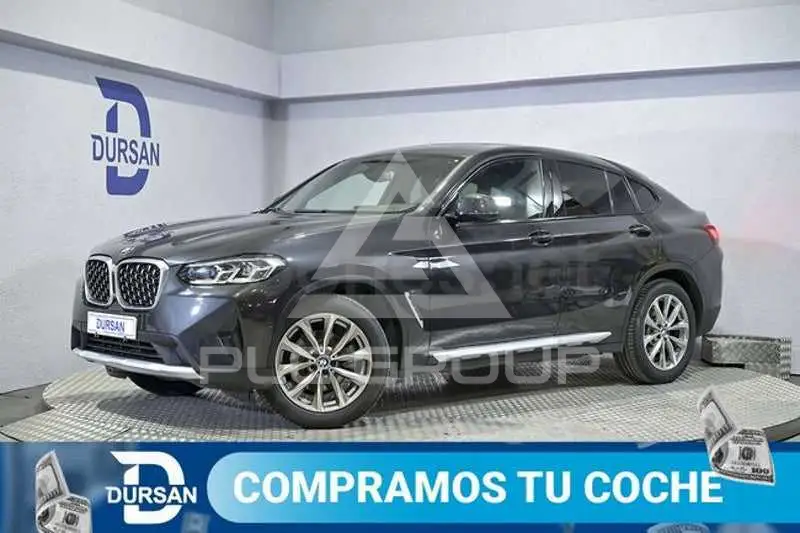 2022 BMW X4