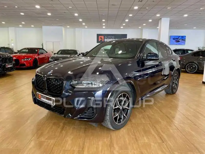 2022 BMW X4