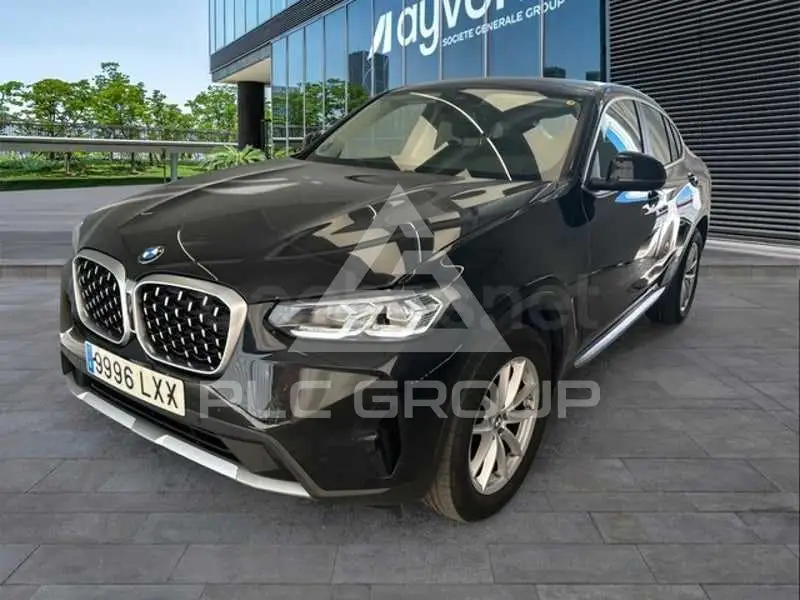 2022 BMW X4